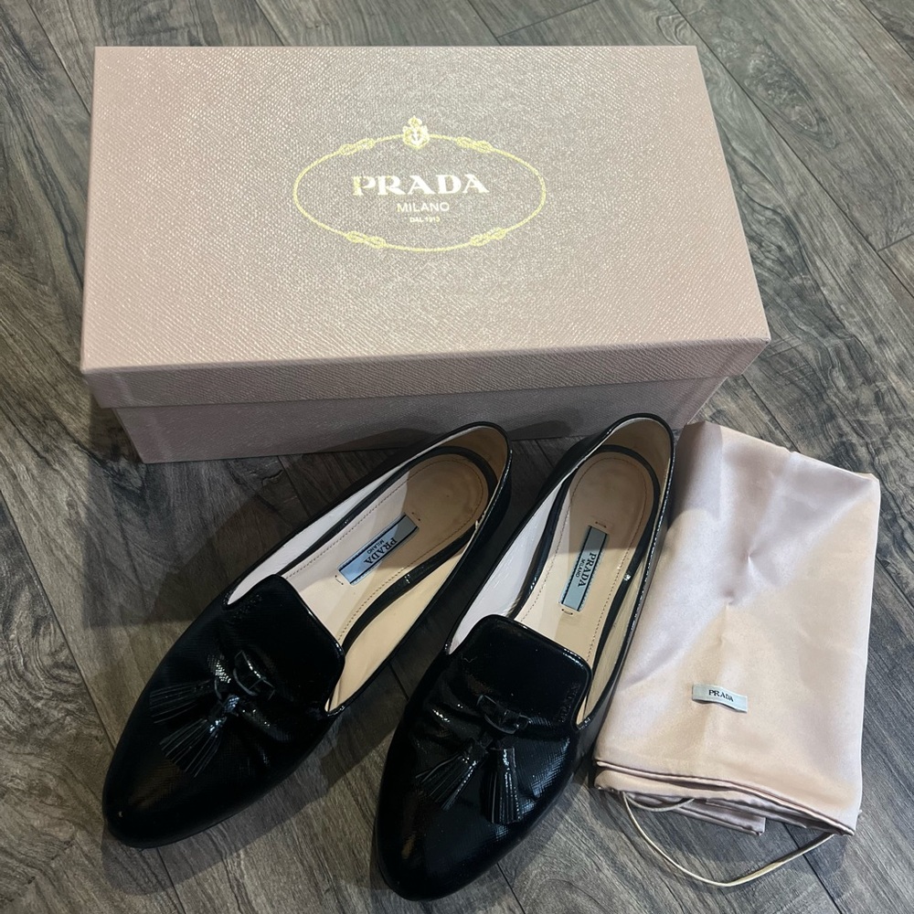 Prada Loafer size 7, Patent Leather